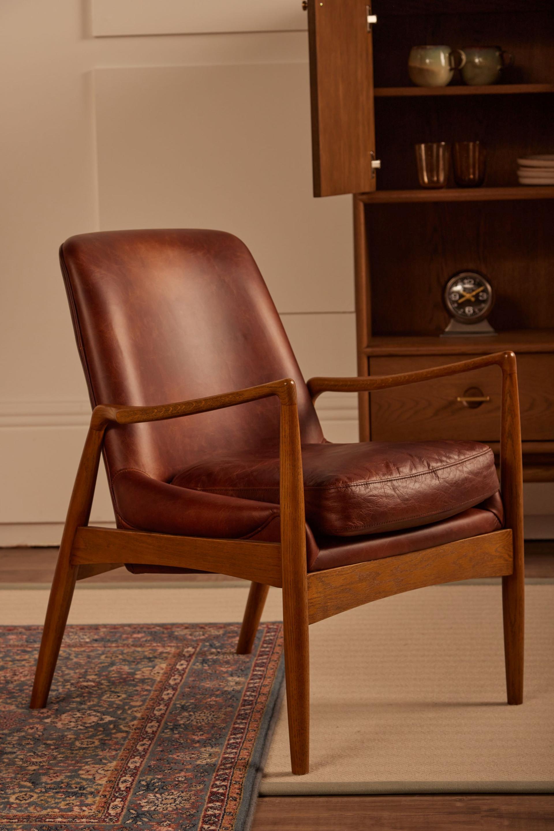 Roxby Armchair Brown