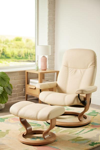 Stressless Consul Cream Medium Recliner Chair