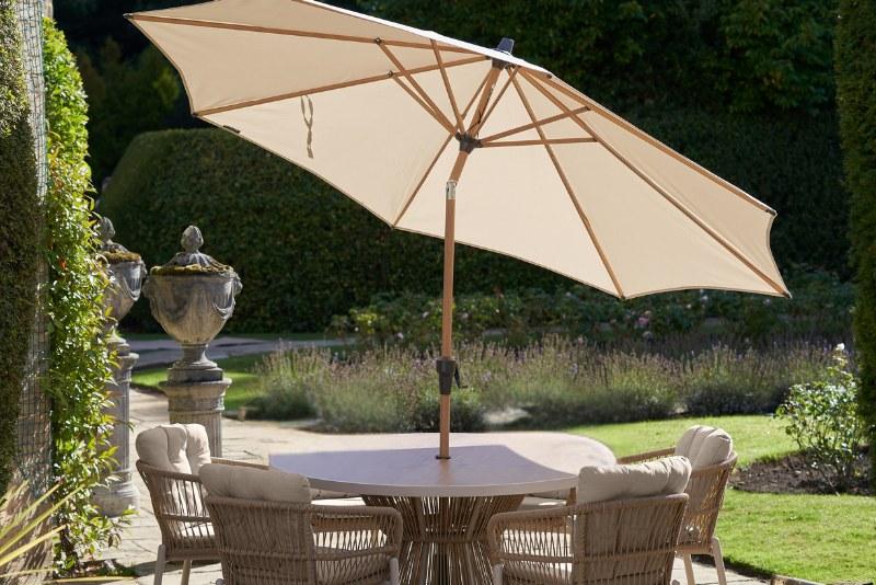 McKinney Garden Dining Set with Parasol